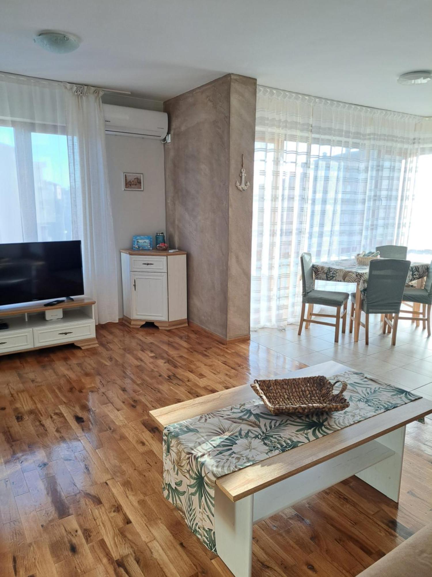 Megi Apartments, Nesebar Sity Exterior foto